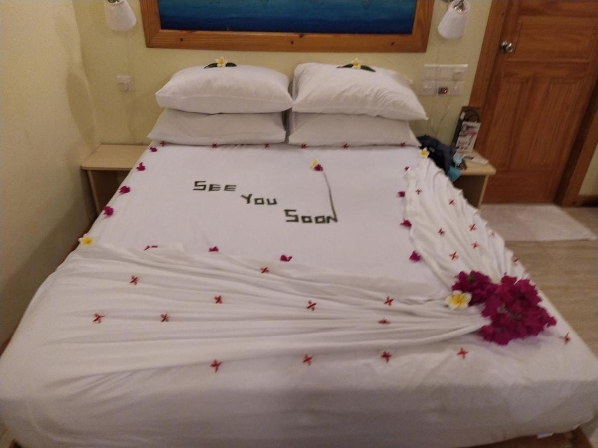 Royal Reef Stay Mathiveri Luaran gambar